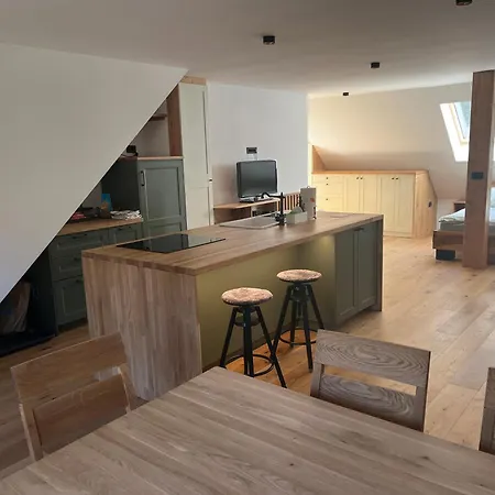 Apartmaji Pri Mojci Apartma Podvelka