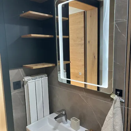 Apartmaji Pri Mojci *